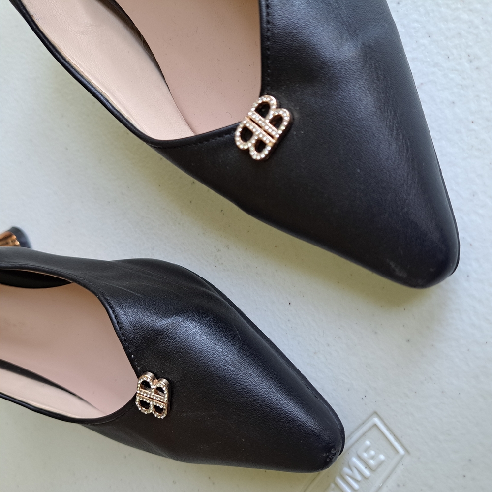 Voga Hand Made Black Slingback Heels - Picture 3 of 6